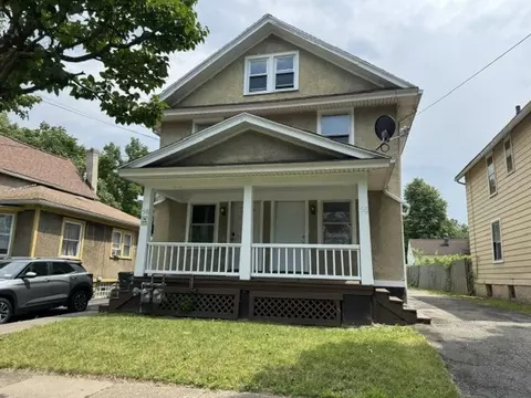 56 Cummings St, Rochester, NY 14609