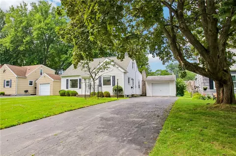 Exterior - 65 Crestfield Dr, Irondequoit, NY 14617 photo 3 of 5