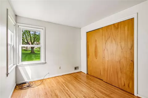 Bedroom - 65 Crestfield Dr, Irondequoit, NY 14617 photo 6 of 10
