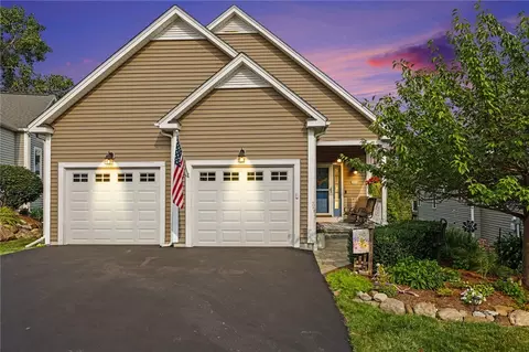 5547 Lakewood Trl, South Bristol, NY 14424