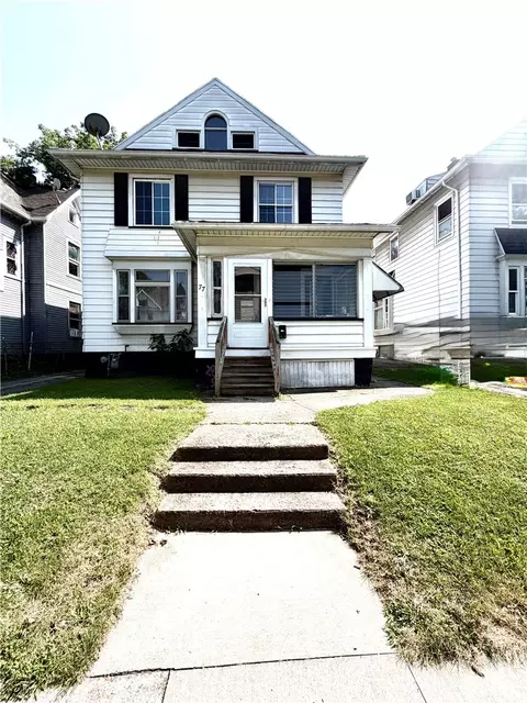 77 Locust St, Rochester, NY 14613