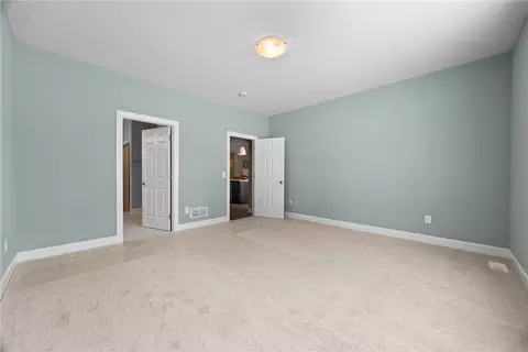 Bedroom - 18 Eagle Holw, Perinton, NY 14526 photo 5 of 5