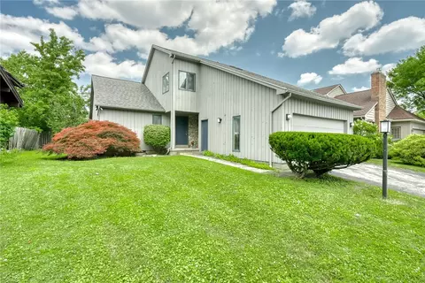 14 Gailhaven Ct, Rochester, NY 14618