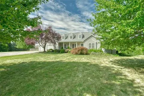1173 Erie Street Rd, Macedon, NY 14502