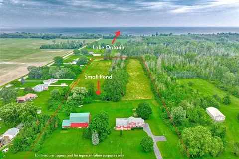 1320 N Hamlin Rd, Hamlin, NY 14464