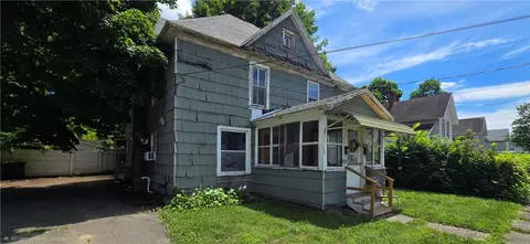 711 Kinyon St, Elmira, NY 14904