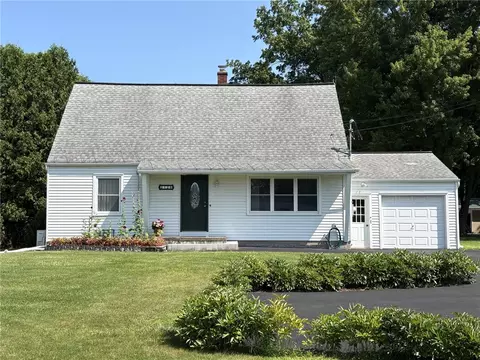 2126 Westside Dr, Ogden, NY 14624