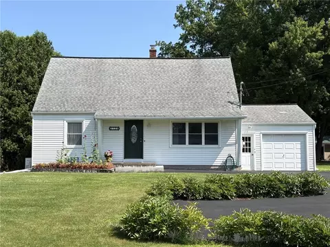 2126 Westside Dr, Ogden, NY 14624