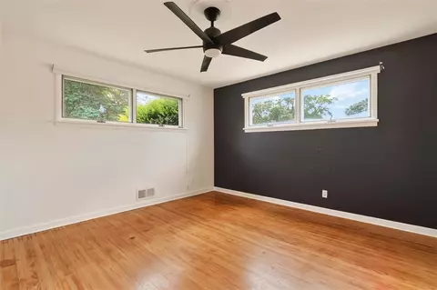 Bedroom - 38 Stanridge Ct, Irondequoit, NY 14617 photo 7 of 10