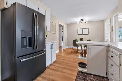Kitchen - 38 Stanridge Ct, Irondequoit, NY 14617 photo 2 of 3