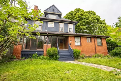 809 South Ave, Rochester, NY 14620