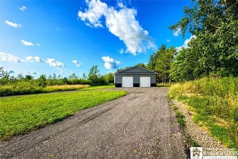 Straight Road, Pomfret, NY 14063