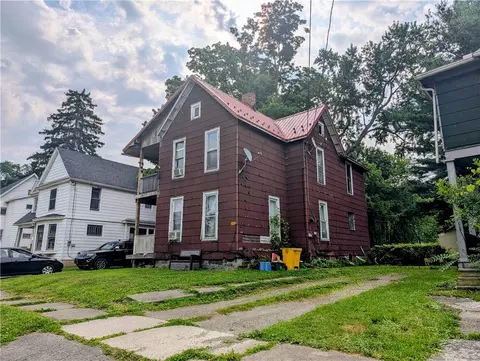 262 Brand St, Elmira, NY 14904