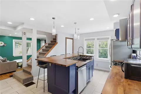 Kitchen - 59 Salem Rd, Irondequoit, NY 14622 photo 4 of 4