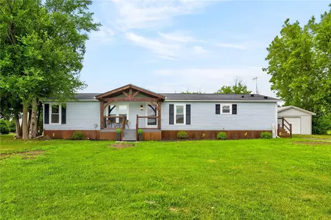 4390 Latting Rd, Shortsville, NY 14548
