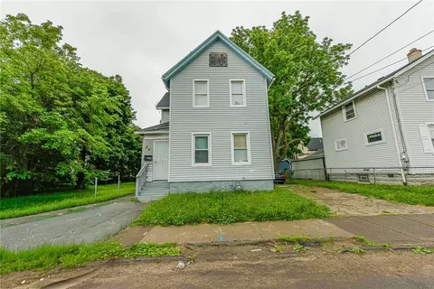 24 Henion St, Rochester, NY 14611