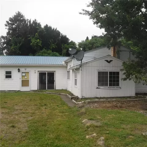 10058 Davis Rd, Wayland, NY 14572
