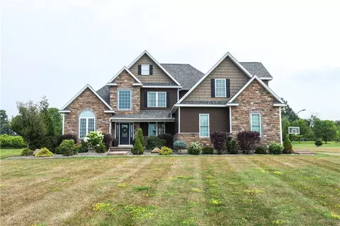 15 Fox Ridge Rd, Veteran, NY 14864