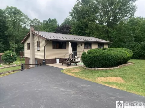 6799 Woleben Rd, Portland, NY 14769