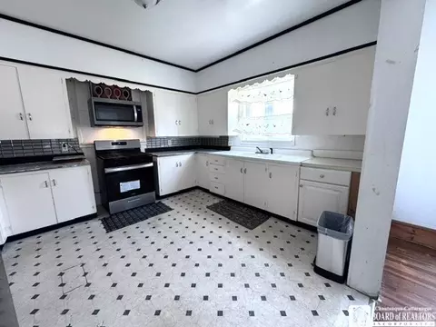 Kitchen - 103 Sisson St, Dunkirk, NY 14048 photo 2 of 2