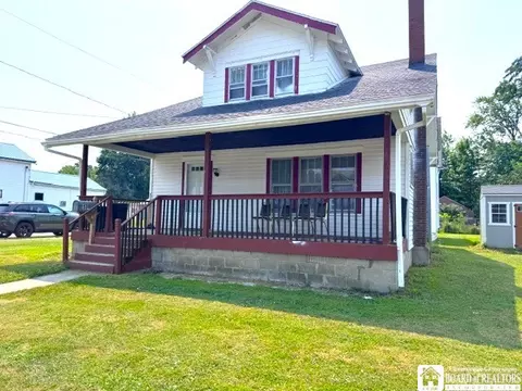 Exterior - 103 Sisson St, Dunkirk, NY 14048 photo 3 of 5