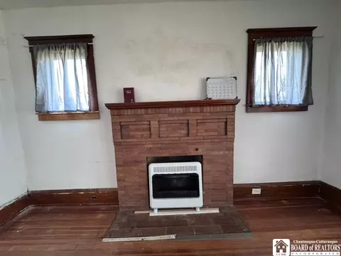 Living - 103 Sisson St, Dunkirk, NY 14048 photo 3 of 4