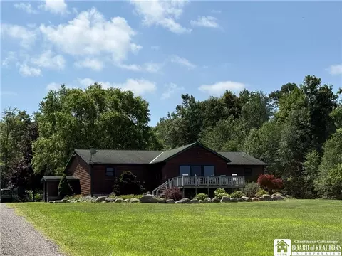 5074 S Ripley Rd, Ripley, NY 14775