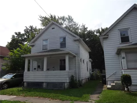11 Willow St, Rochester, NY 14606