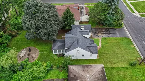 View/Area - 260 Pardee Rd, Irondequoit, NY 14609 photo 1 of 7