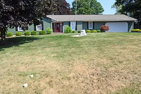 24 Hancock Dr, Veteran, NY 14845