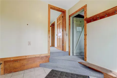 Entry Way - 7786 E Main St, Lima, NY 14485 photo 3 of 7
