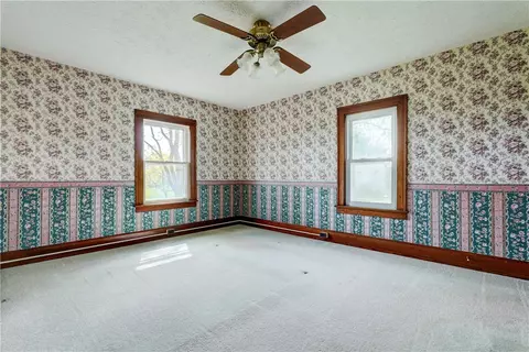 Bedroom - 7786 E Main St, Lima, NY 14485 photo 7 of 8