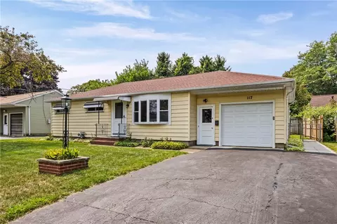 Exterior - 117 Willow Ave, Irondequoit, NY 14609 photo 2 of 8