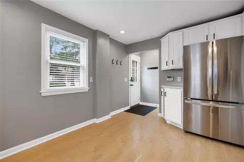 Entry Way - 425 Harwick Rd, Irondequoit, NY 14609 photo 4 of 6
