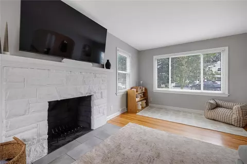 Living - 425 Harwick Rd, Irondequoit, NY 14609 photo 3 of 4