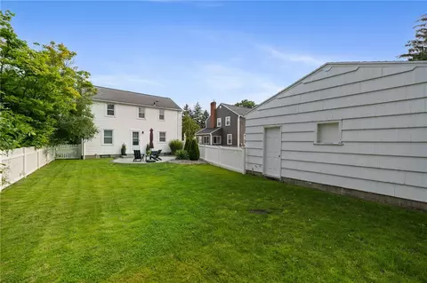 Exterior - 425 Harwick Rd, Irondequoit, NY 14609 photo 6 of 6