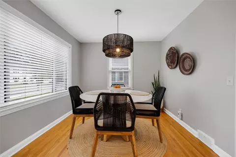 Dining - 425 Harwick Rd, Irondequoit, NY 14609 photo 2 of 4