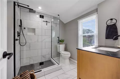 Bath - 425 Harwick Rd, Irondequoit, NY 14609 photo 1 of 1
