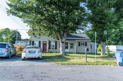126 Clifton St, Phelps, NY 14532