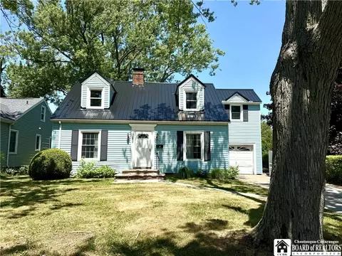 16 Taft Pl, Dunkirk, NY 14048