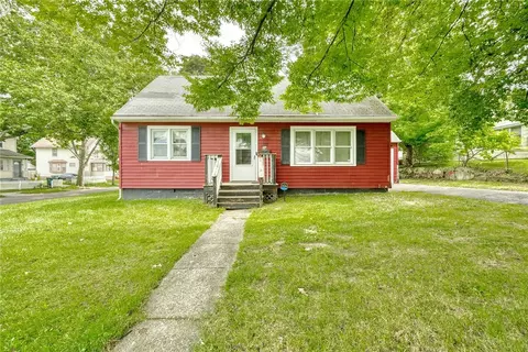 177 Weyl St, Rochester, NY 14621