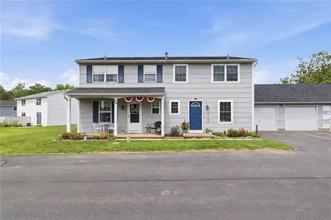 96-98 Willowick Dr, Perinton, NY 14450