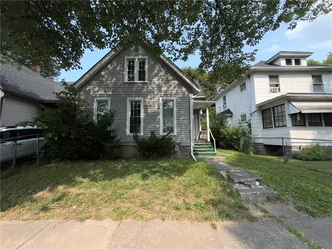 60 Hoff St, Rochester, NY 14621