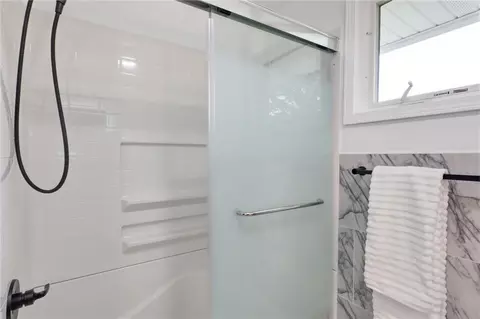 Bath - 110 Highview Dr, Irondequoit, NY 14609 photo 3 of 3