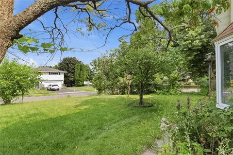 Exterior - 110 Highview Dr, Irondequoit, NY 14609 photo 7 of 8