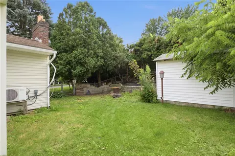 Exterior - 110 Highview Dr, Irondequoit, NY 14609 photo 5 of 8