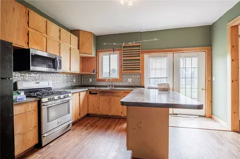 Kitchen - 8060 E River Rd, Rush, NY 14543 photo 4 of 5