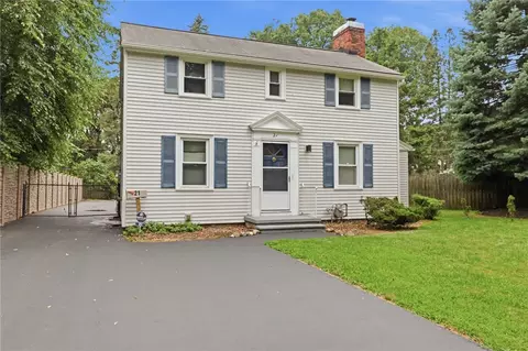 Exterior - 21 Fairlea Dr, Irondequoit, NY 14622 photo 3 of 6