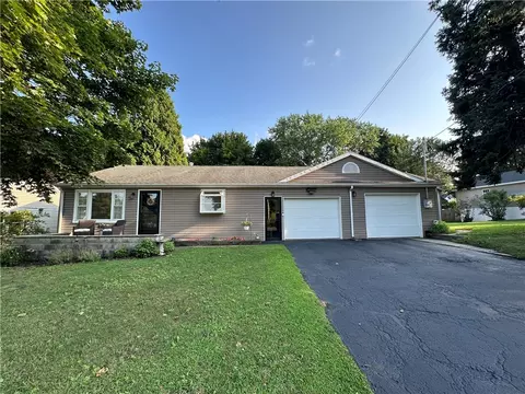 336 Stuart Ave, Arcadia, NY 14513