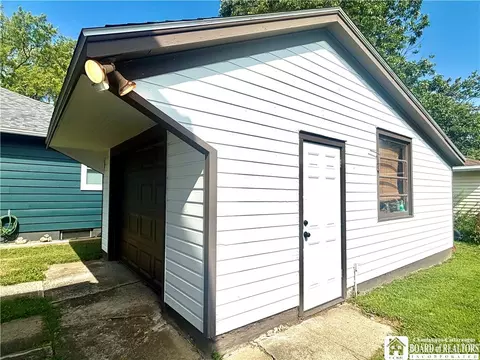 32 Willowbrook Ave, Dunkirk, NY 14048 photo 6